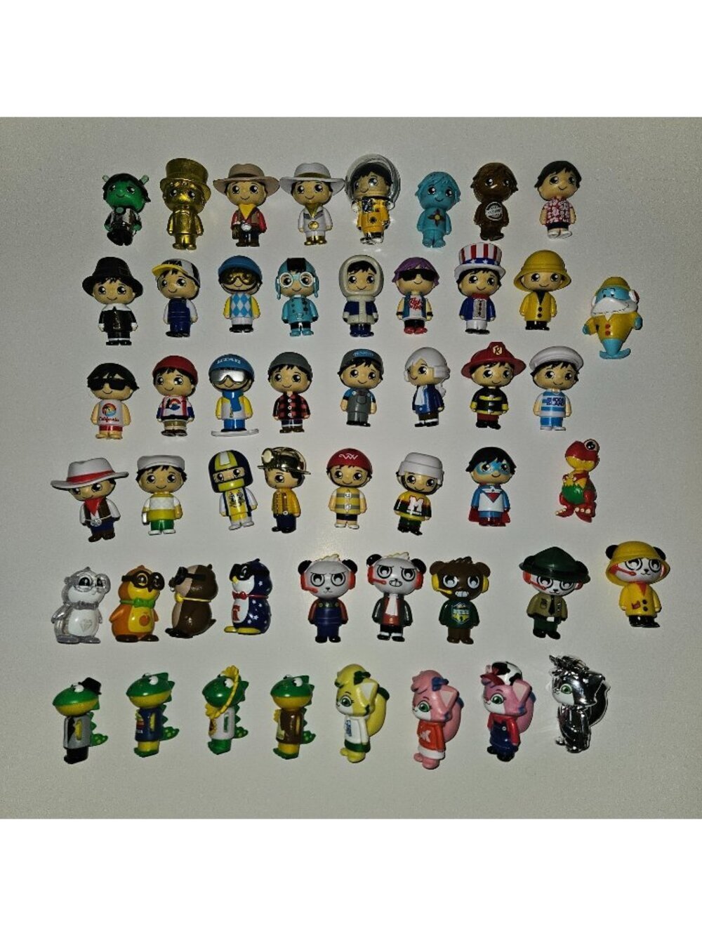 50 Ryan's World Road Trip 2" Figures Toys HUGE LOT (no duplicates)